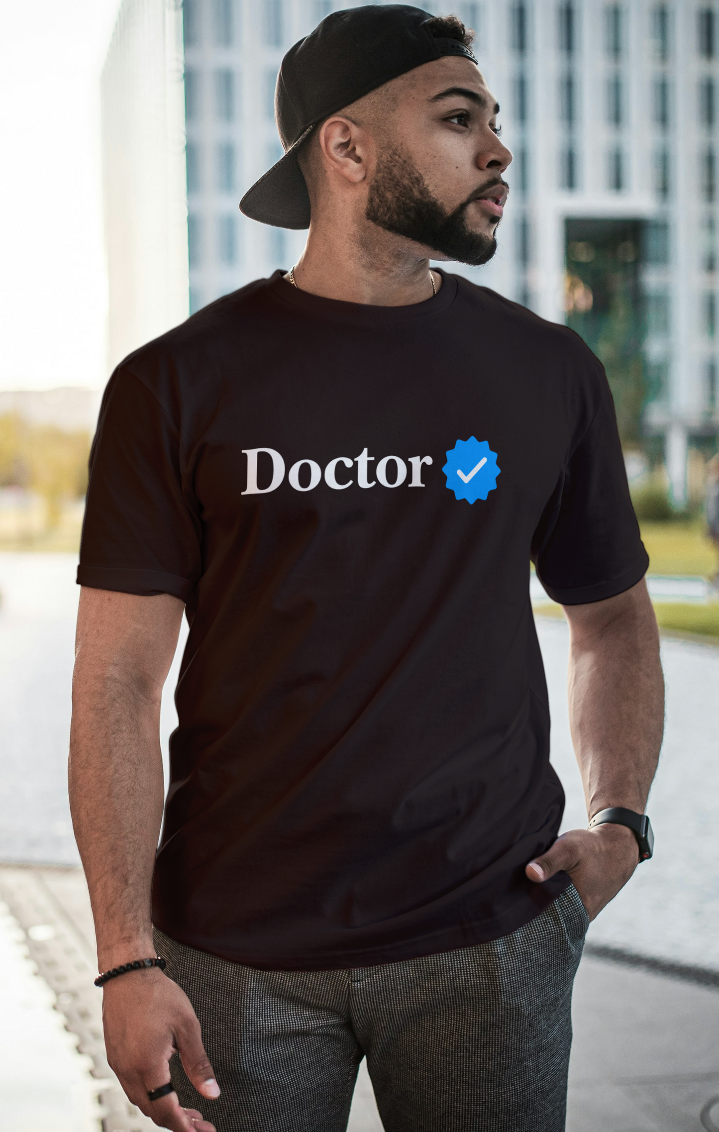 Doctor Men's T-shirt - Verified Collection