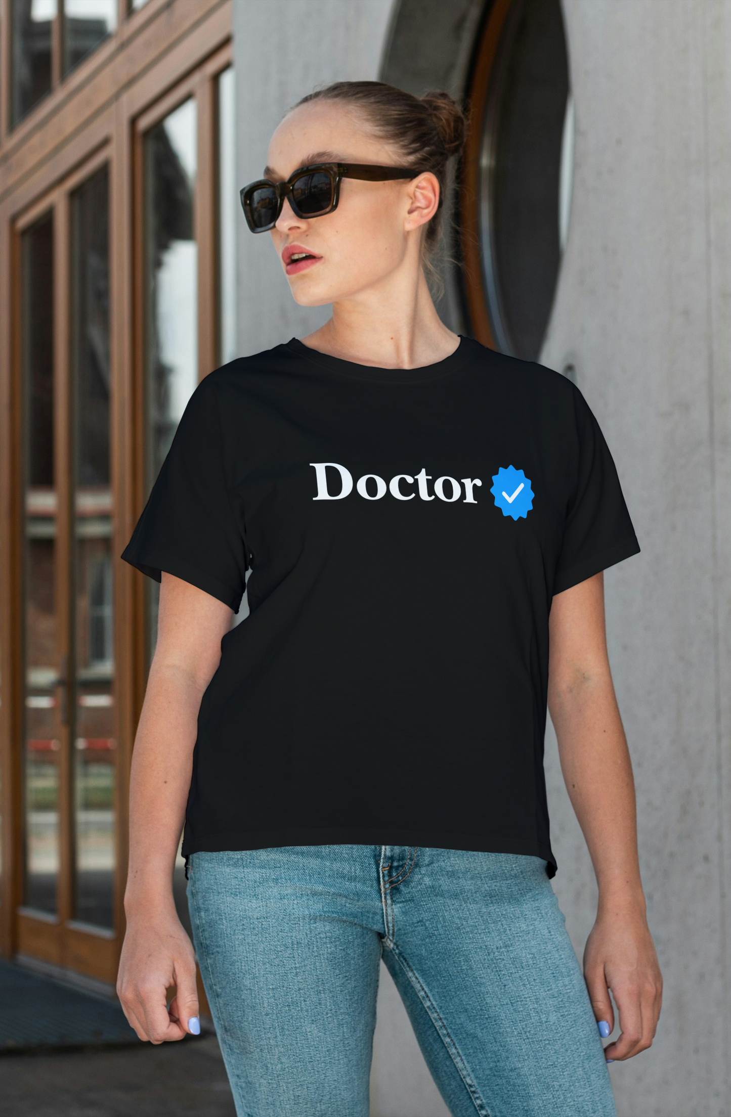 Doctor Women's T-shirt - Verified Collection