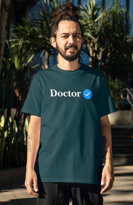 Doctor Men's T-shirt - Verified Collection